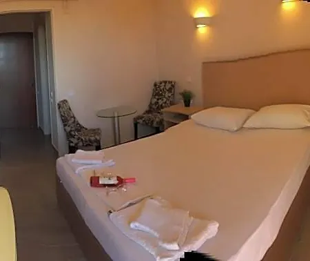 Ocean-pacific Hotel 3*